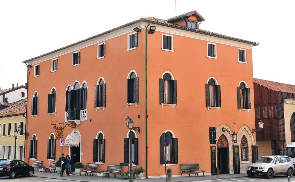 Hotel 5 Colonne Mirano Esterno foto